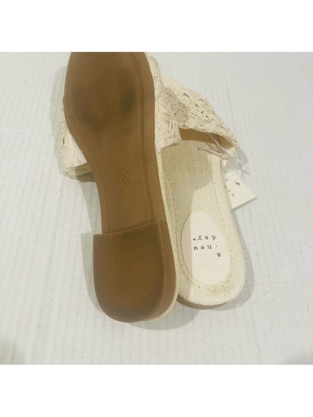 Women’s A New Day White Beige Boho Sandals Size 7.5 US! - Picture 5 of 6